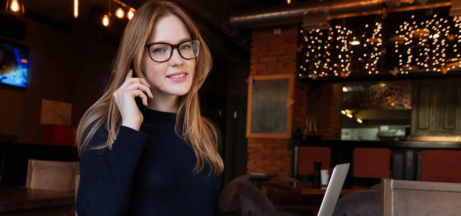 AI-Analyse + menschliche CFO-Strategie